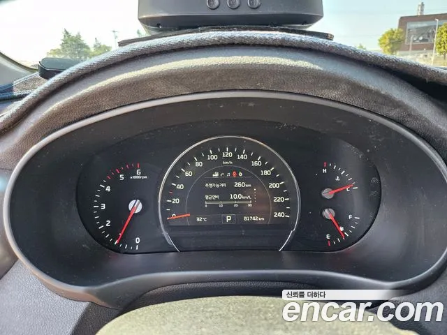 Kia Sorento 2015 thumb 9