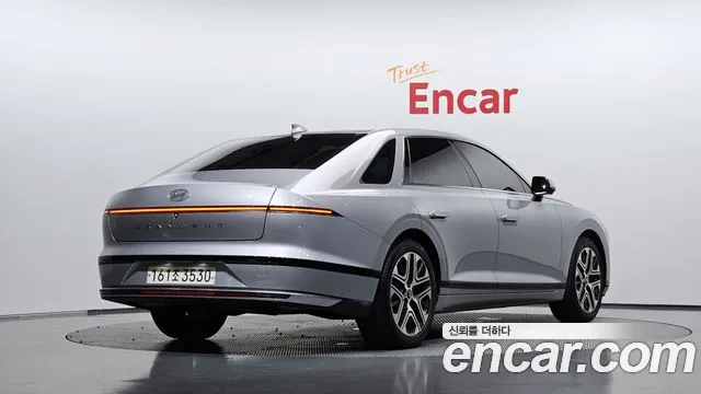 Hyundai Grandeur 2023 thumb 2