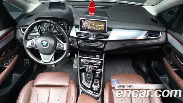 BMW 2-Series 2021 thumb 7