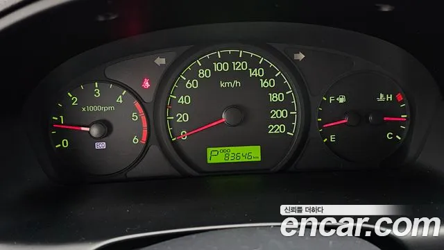 Hyundai Starex 2010 thumb 7