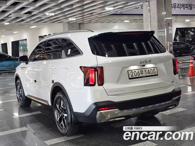 Kia Sorento 2024 thumb 4