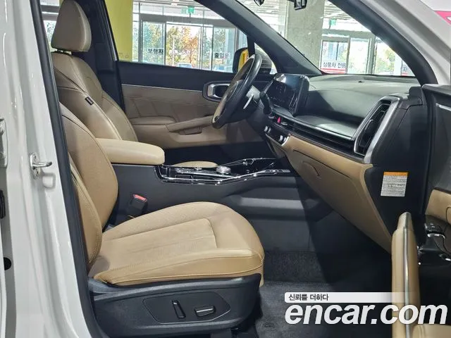 Kia Sorento 2024 thumb 8