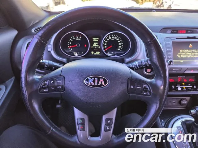 Kia Sportage 2015 thumb 8