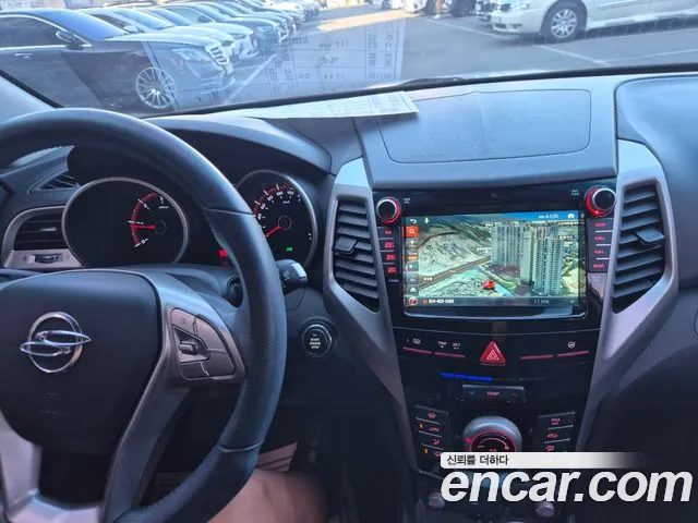 KG_Mobility_Ssangyong TIBOLI 2015 thumb 7