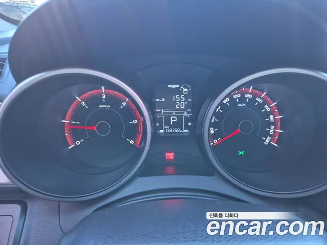 KG_Mobility_Ssangyong TIBOLI 2015 thumb 9