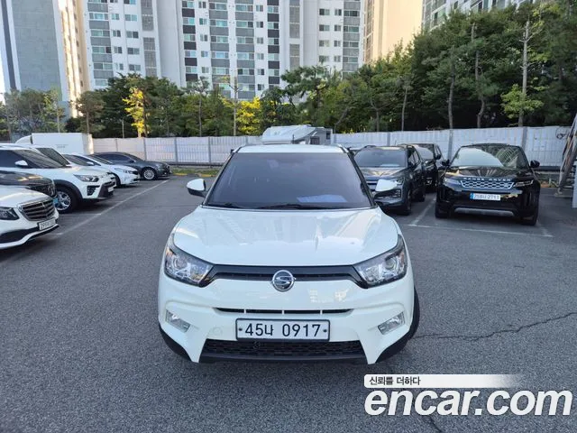 KG_Mobility_Ssangyong TIBOLI 2015 thumb 11