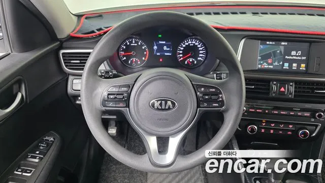 Kia K5 2017 thumb 12