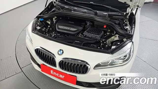 BMW 2-Series 2019 thumb 5