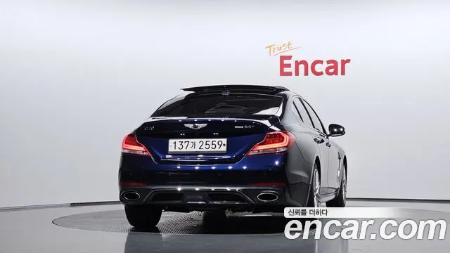 Genesis G70 2020 thumb 3
