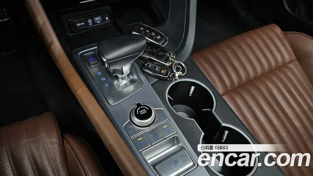 Genesis G70 2020 thumb 8