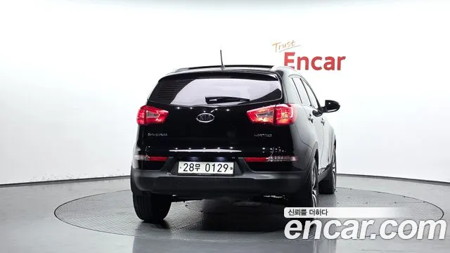 Kia Sportage 2011 thumb 4