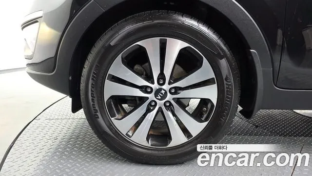 Kia Sportage 2011 thumb 5