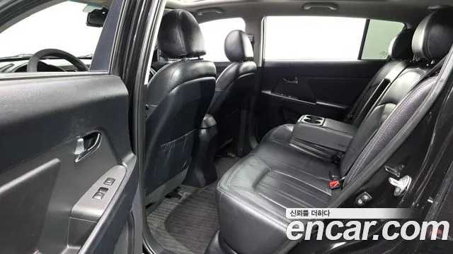 Kia Sportage 2011 thumb 11
