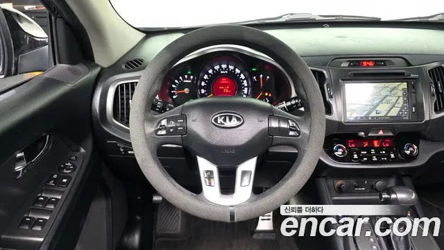 Kia Sportage 2011 thumb 12