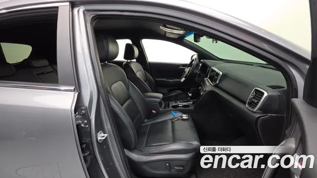 Kia Sportage 2019 thumb 10