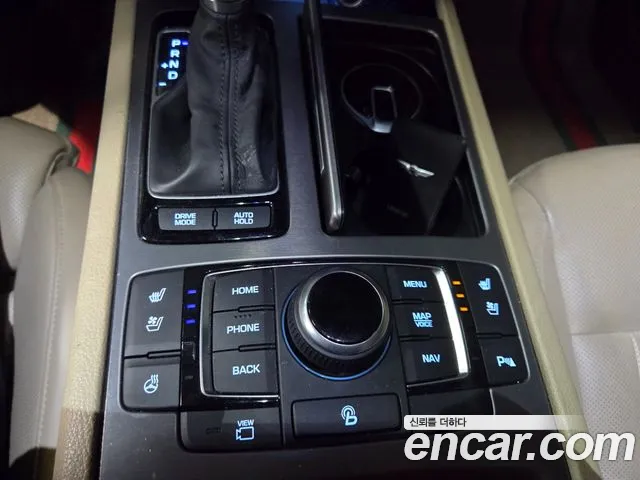 Hyundai Genesis 2016 thumb 10