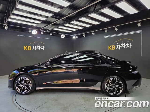 Hyundai IONIQ 6 2023 thumb 3