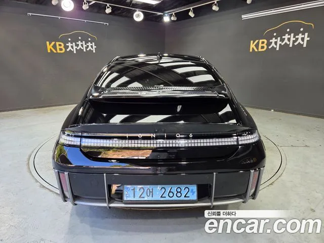 Hyundai IONIQ 6 2023 thumb 4