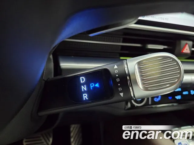 Hyundai IONIQ 6 2023 thumb 9