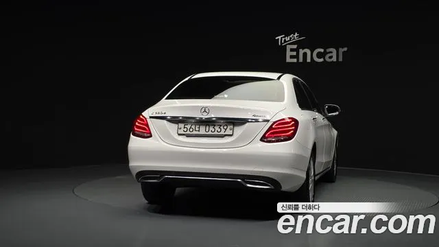 Mercedes-Benz C-Класс 2015 thumb 3