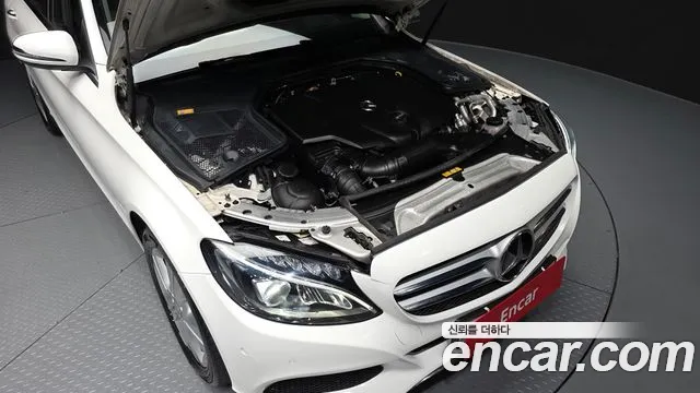 Mercedes-Benz C-Класс 2015 thumb 5