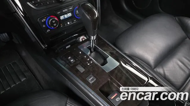 Renault-KoreaSamsung Latitude 2011 thumb 9