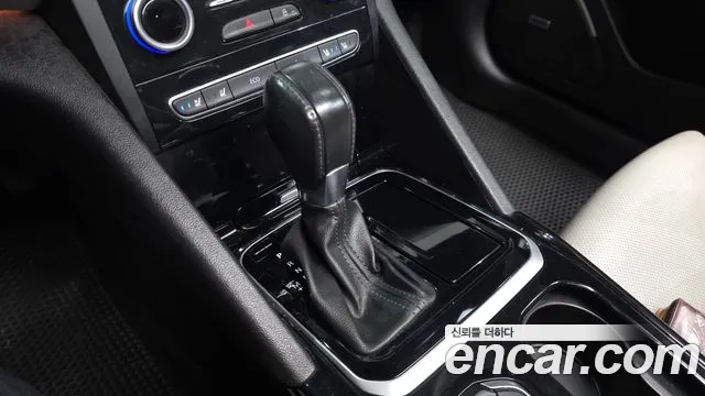 Renault-KoreaSamsung Megane 2016 thumb 9