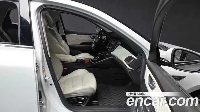 Renault-KoreaSamsung Megane 2016 thumb 11