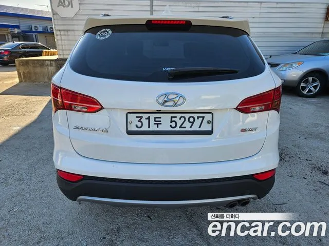Hyundai Santa Fe 2014 thumb 4