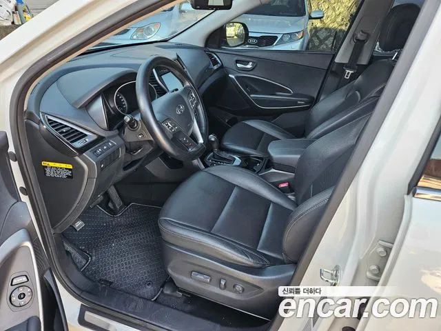 Hyundai Santa Fe 2014 thumb 8