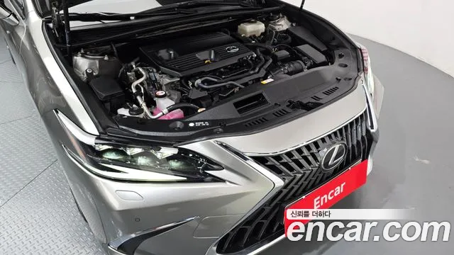 Lexus ES 2023 thumb 6