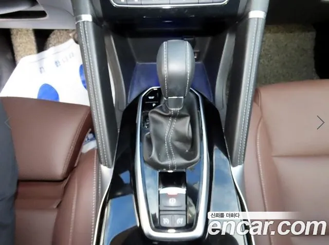 Renault-KoreaSamsung Koleos 2019 thumb 10