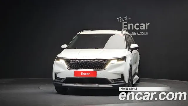 Kia Carnival 2022 thumb 3
