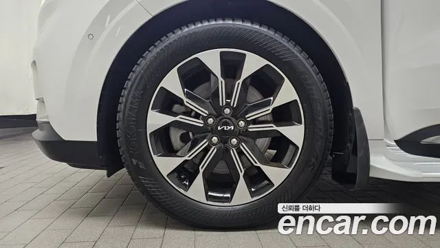 Kia Carnival 2022 thumb 5