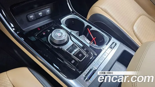 Kia Carnival 2022 thumb 9