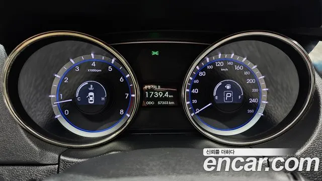 Hyundai Sonata 2010 thumb 8