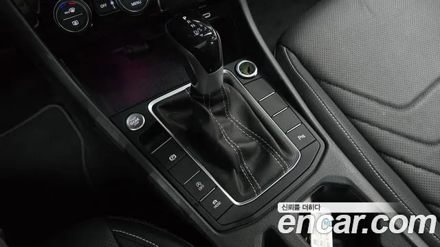 Volkswagen Jetta 2024 thumb 9