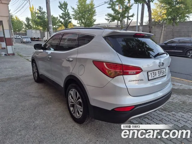 Hyundai Santa Fe 2014 thumb 6