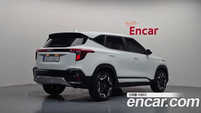 Kia Seltos 2025 thumb 2