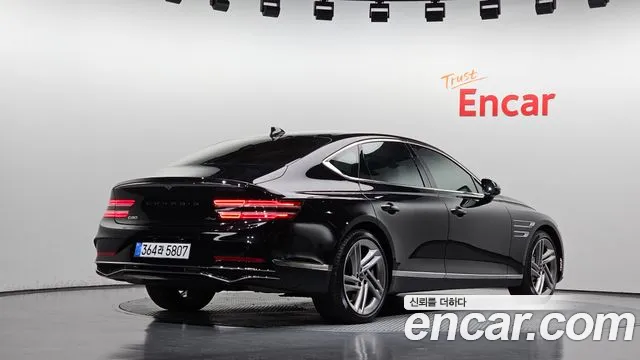Genesis G80 2024 thumb 2