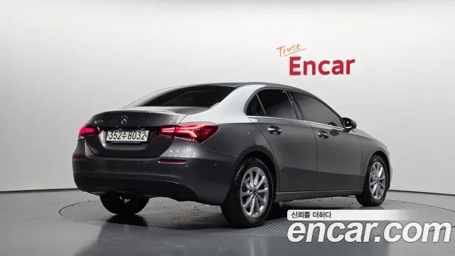 Mercedes-Benz A-Класс 2020 thumb 2