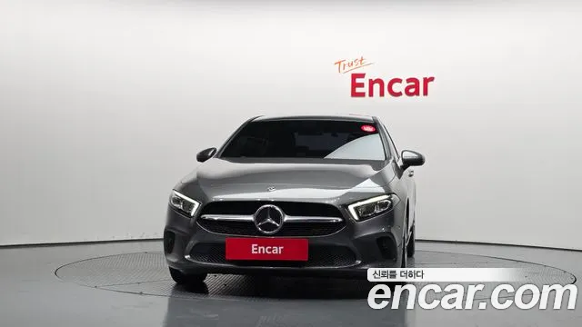 Mercedes-Benz A-Класс 2020 thumb 3