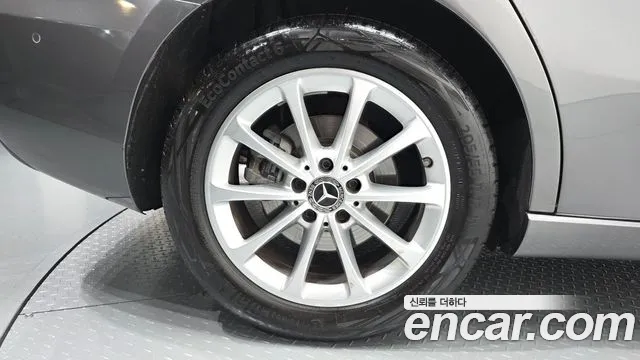 Mercedes-Benz A-Класс 2020 thumb 5
