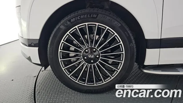 Hyundai IONIQ 9 2025 thumb 4
