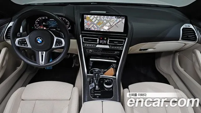 BMW 8-Series 2025 thumb 6