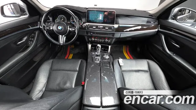 BMW 5-Series 2013 thumb 7