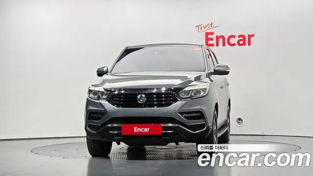 KG_Mobility_Ssangyong Rexton 2018 thumb 3