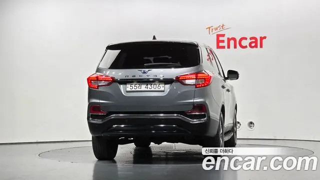 KG_Mobility_Ssangyong Rexton 2018 thumb 4