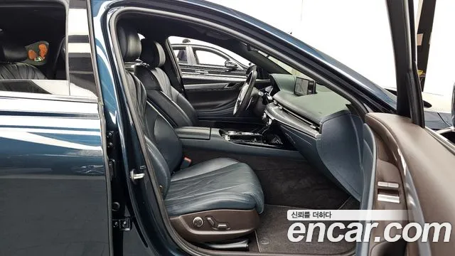 Genesis G80 2020 thumb 11