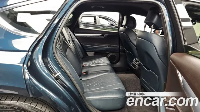 Genesis G80 2020 thumb 12